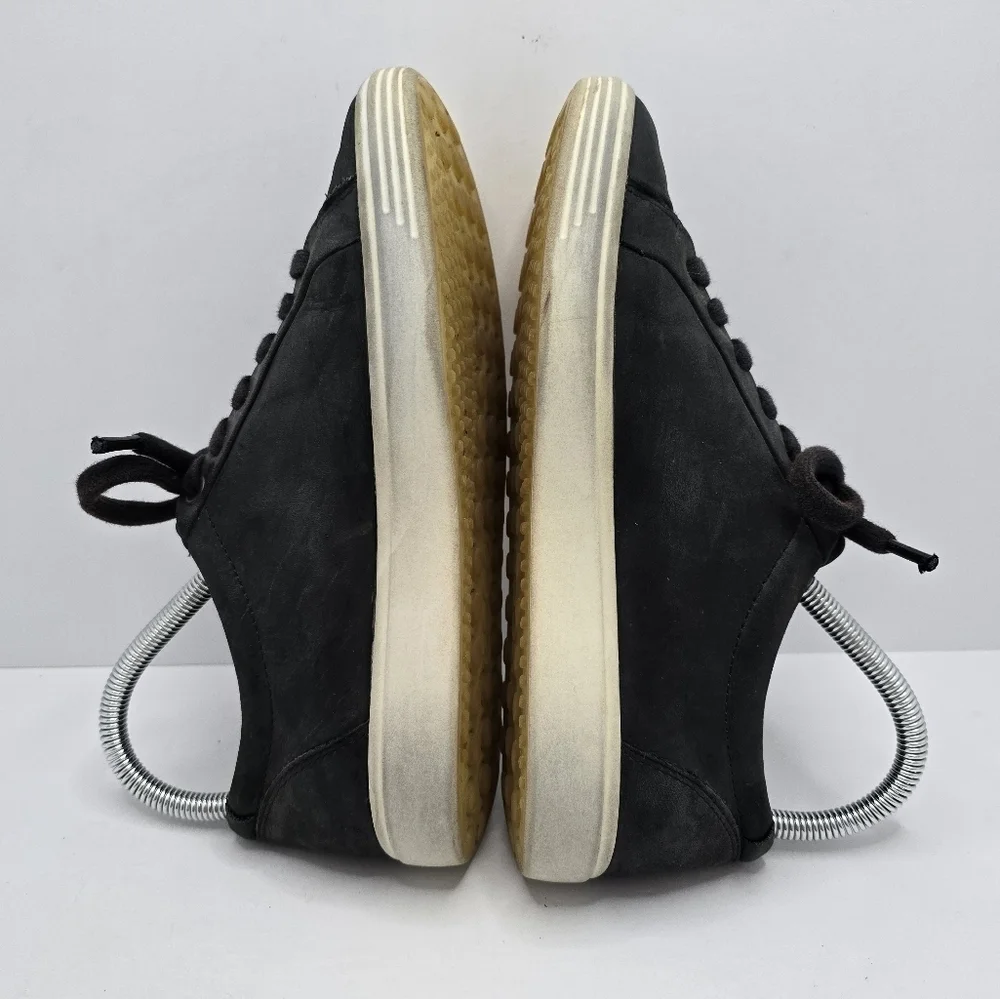 Ecco | Soft 7 black leather sporty tennis prep low-top sneakers | WMS 5